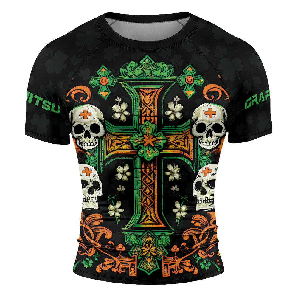 Rashninja Irish Skull Cross Shamrock Men's Short Sleeve Rash Guard