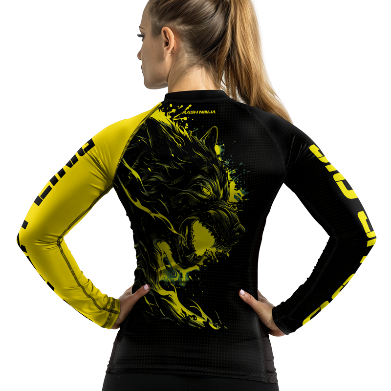 Rashninja Yellow Snarling Wolf Women's Long Sleeve Rash Guard